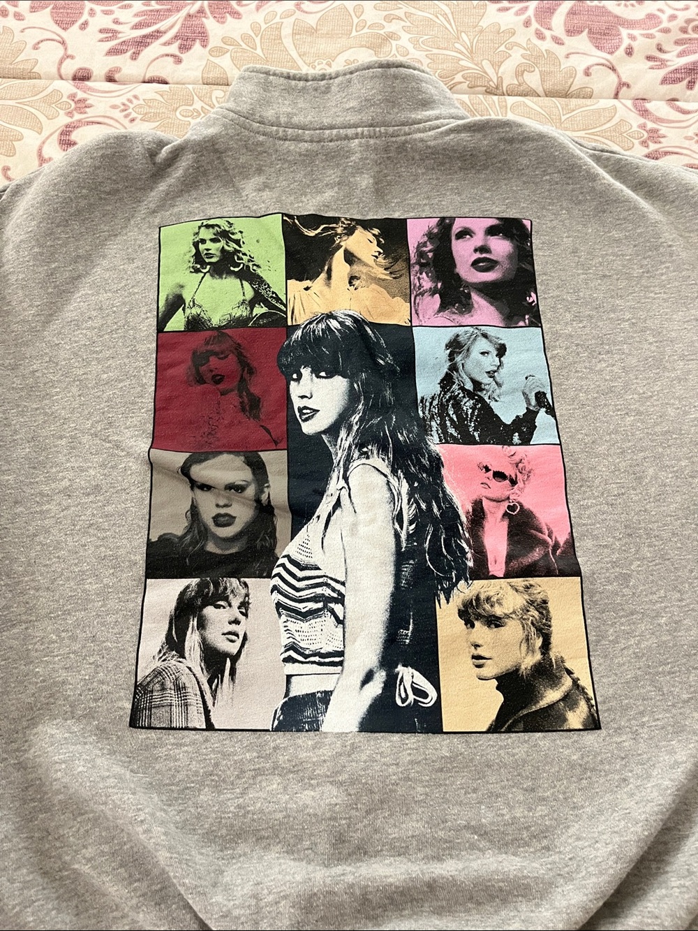 ✨ Taylor Swift | The Eras Tour Detroit Crewneck Sweatshirt | Ford Field 🎶